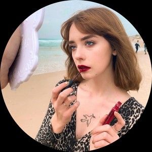 Meet your Posher, Pam